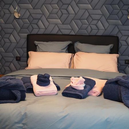 Gite Le Renouveau Avec Jacuzzi Privatif Laveline 外观 照片