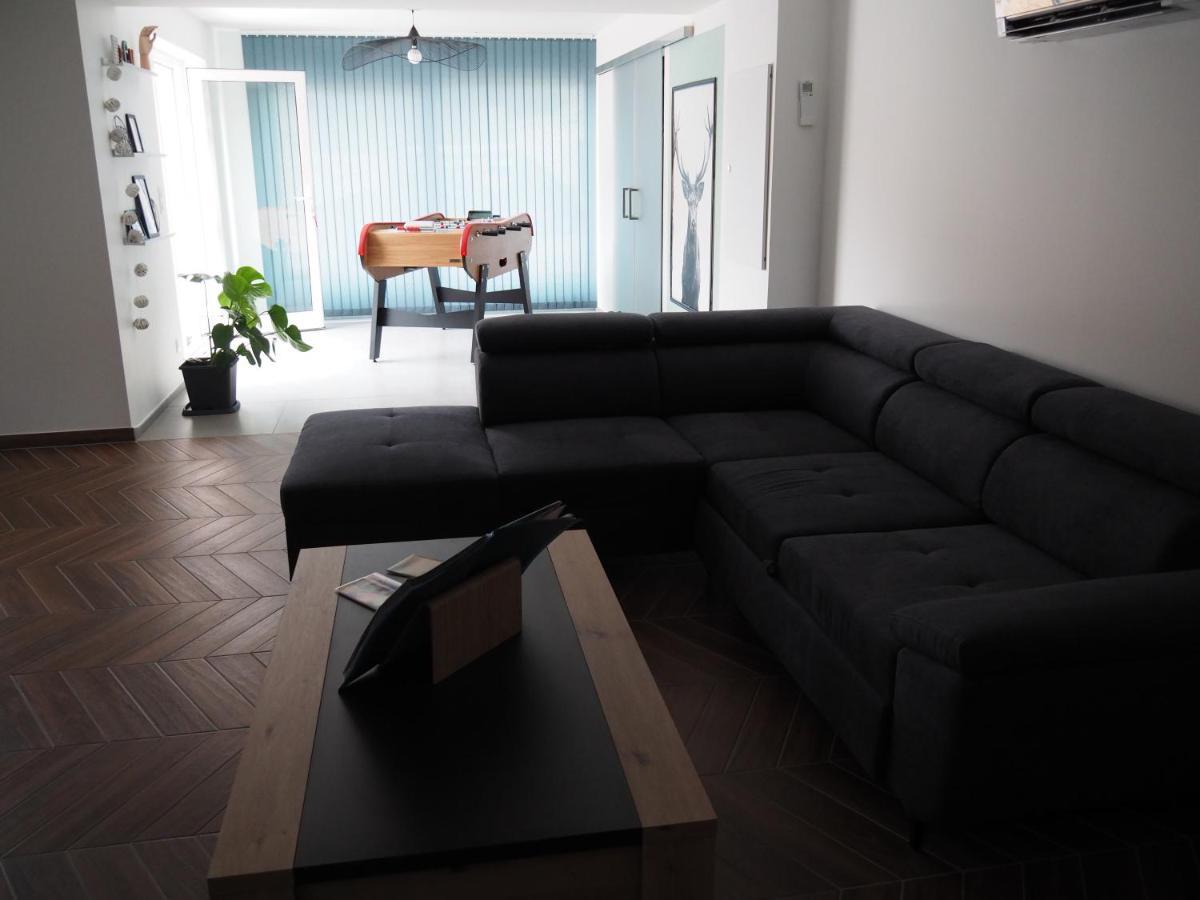 Gite Le Renouveau Avec Jacuzzi Privatif Laveline 外观 照片
